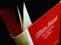 Бавария решила не переиздавать «Майн кампф» Гитлера