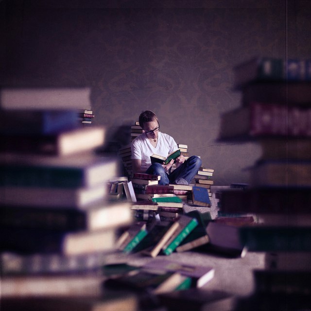 Погружение в мир книг от Джоэла Робинсона