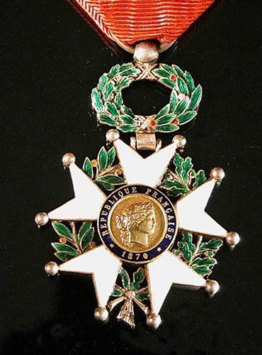 Глава «Нового литературного обозрения» получит орден из рук посла Франции