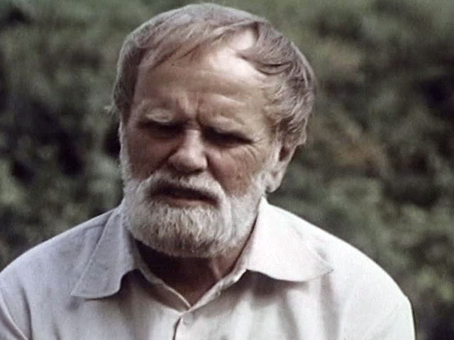 Умер писатель Василий Белов