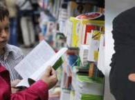 Минобрнауки открестилось от школьной программы с Пелевиным и Улицкой