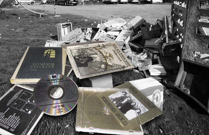 В Петербурге книги сдать некуда, а выкинуть - аморально