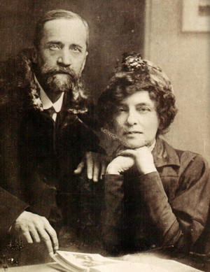 ZHemchuzhina_serebryanogo_veka_roman_hro