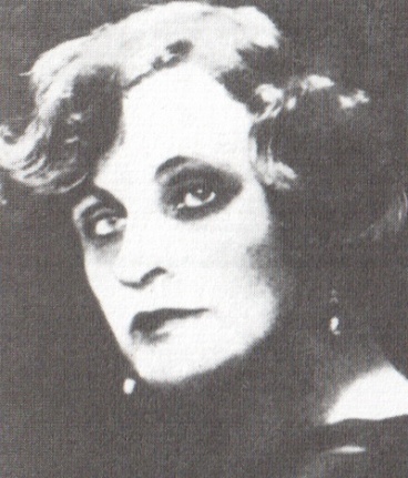 ZHemchuzhina_serebryanogo_veka_roman_hro