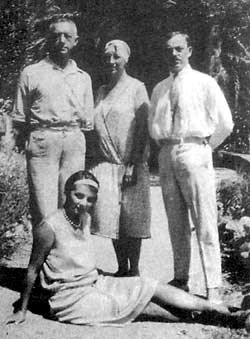 ZHemchuzhina_serebryanogo_veka_roman_hro