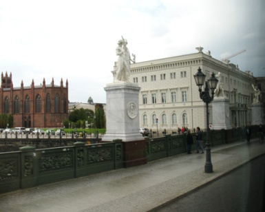 Pervyj_vzglyad_na_Evropu_chastI_html_5ec