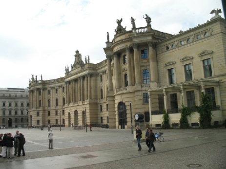 Pervyj_vzglyad_na_Evropu_chastI_html_6c0