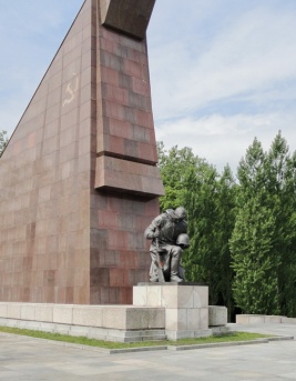 Pervyj_vzglyad_na_Evropu_chastI_html_m62