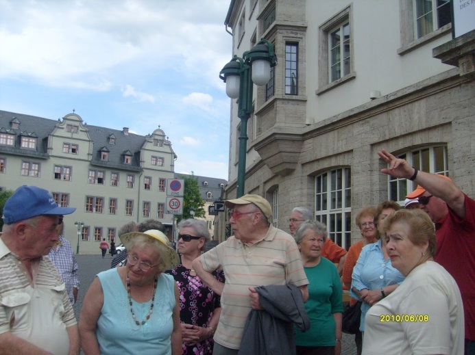 Nasha_istoriya_v_fotoalbomah_html_3fc22d