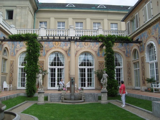 Nasha_istoriya_v_fotoalbomah_html_692a7d