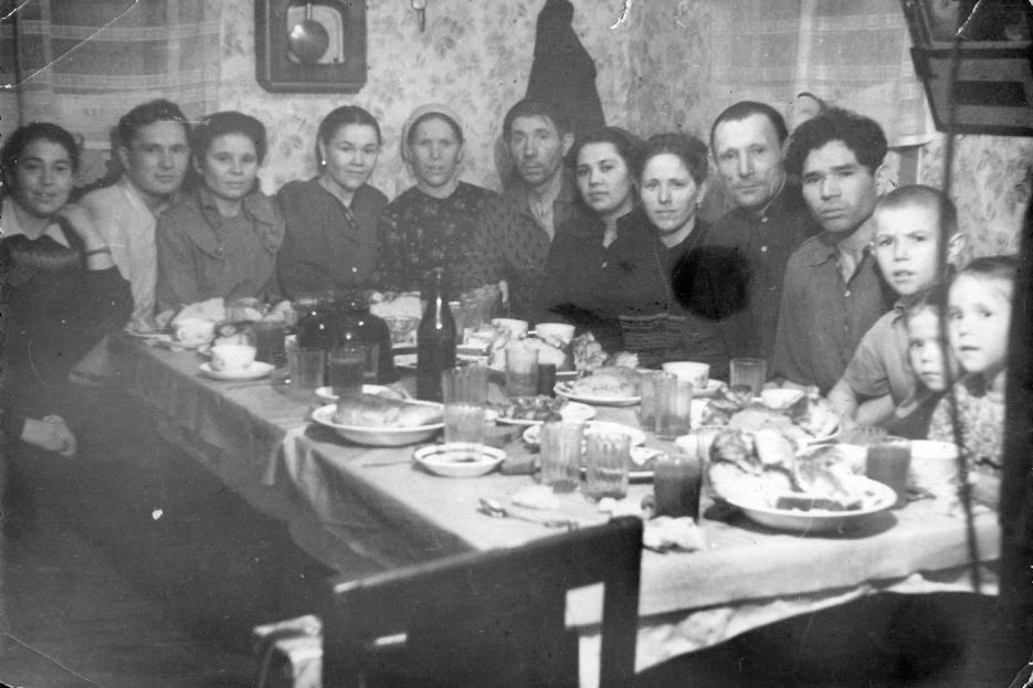 ZHila__byla_devochka_Kniga_1_Po_pepelisc