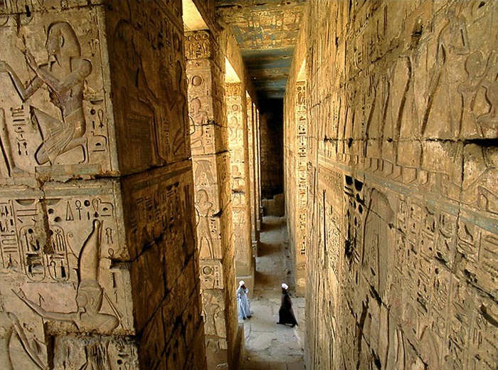 Carskij_lotos_s_beregov_Nila._Tausert._h